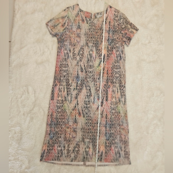 NEW Short Sleeve Dress Size M Pastel Contemporary Minimalist Colorful Feminine - Picture 11 of 12